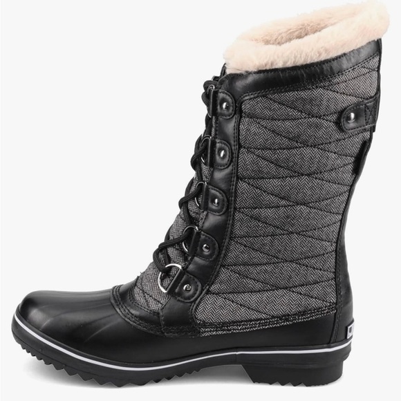 JBU Winter Boots - Picture 4 of 7